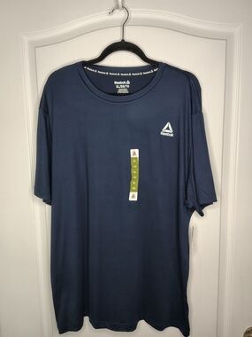 Reebok Men’s Navy Performance Tee